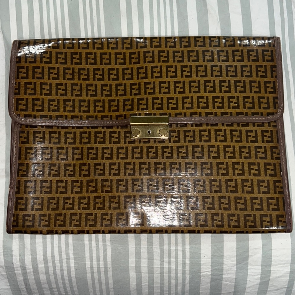 Vintage Fendi Zucca clutch